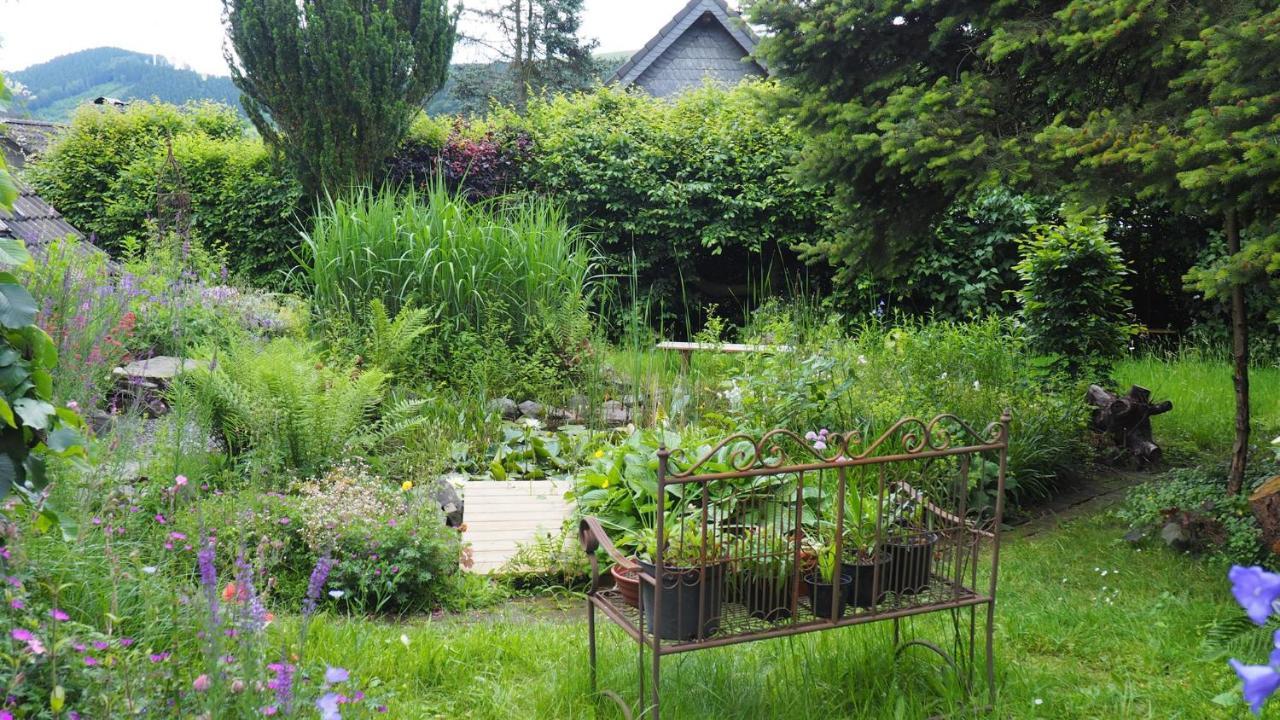 Urlaub Im Naturgarten Apartman Bergneustadt Kültér fotó