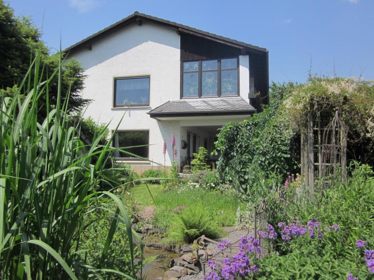 Urlaub Im Naturgarten Apartman Bergneustadt Kültér fotó